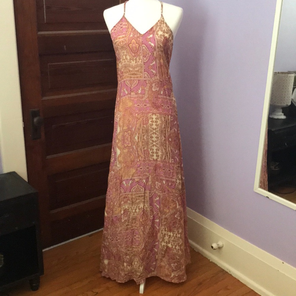 Flowy summer maxi dress with lattice back